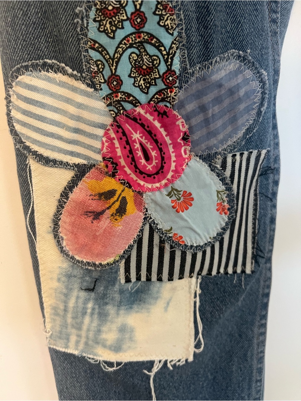 Upcycled Wrangler Blue Floral applique Patchwork Jeans - Picture 7 of 10